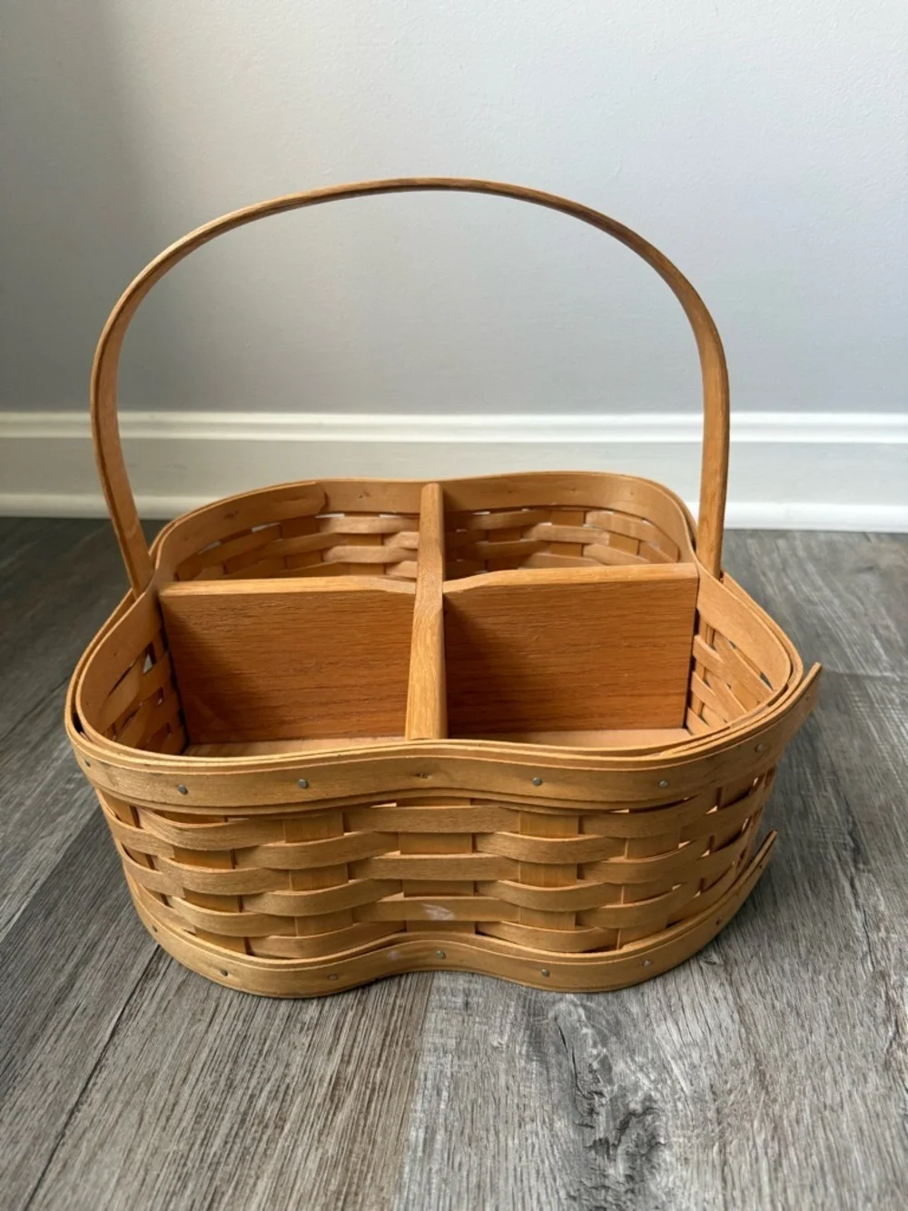 Bradford Basket 2000 Hand Woven Vintage Y2K Basket 4 Way Divider Brown